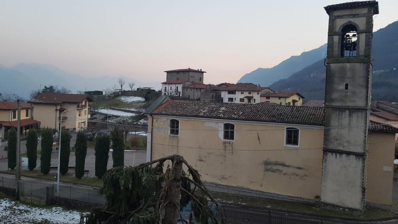 Appartamento THE TOURIST Solto Collina Esterno foto
